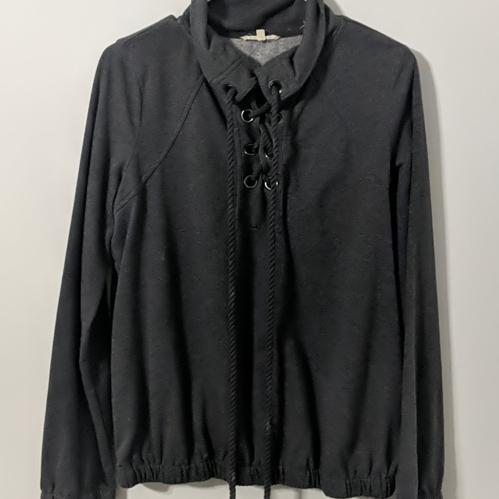 ❌SOLD❌ Women's Quarter Tie Sweater